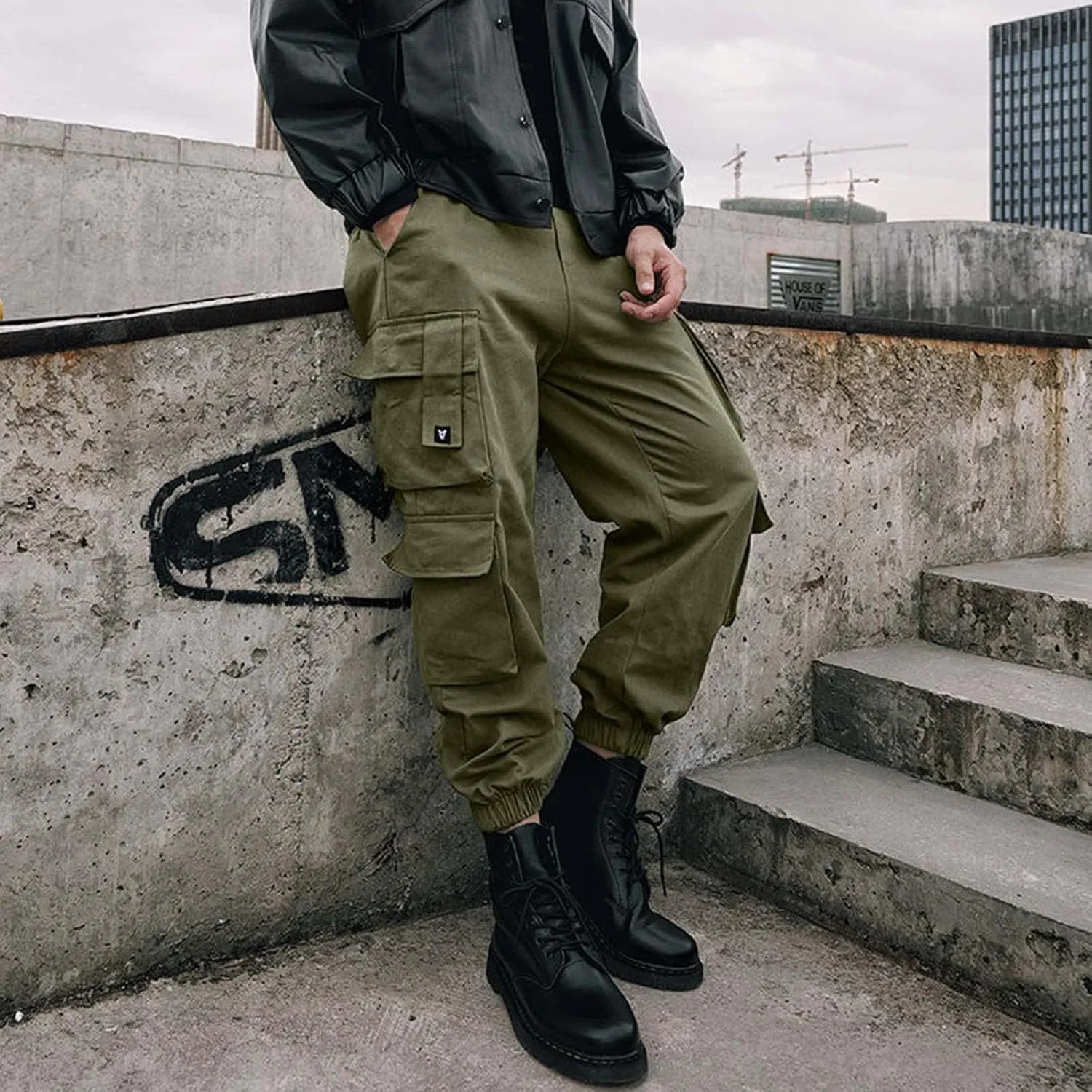 Mens Workout Cargo Sweatpants Straight-Fit Mens Cargo Pants Wild Outdoor Lightweight Mens Work Pants with Multipocket